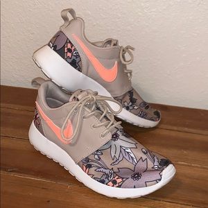 Nike Roshe - Rattan/Sunset Glow 🌺🌞